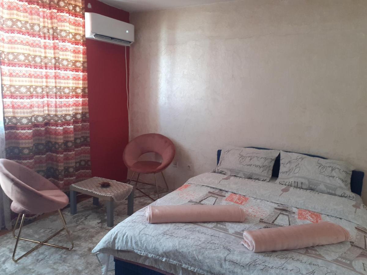 Lepa Kata Centar Appartement Podgorica Buitenkant foto